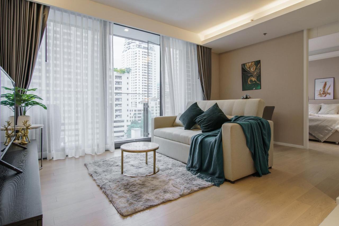 Sukhumvit 11#Luxury#Pool#Gym#Bts Nana&Mrt Sukhumvit#1Br#Max4Ppl Lägenhet Bangkok Exteriör bild