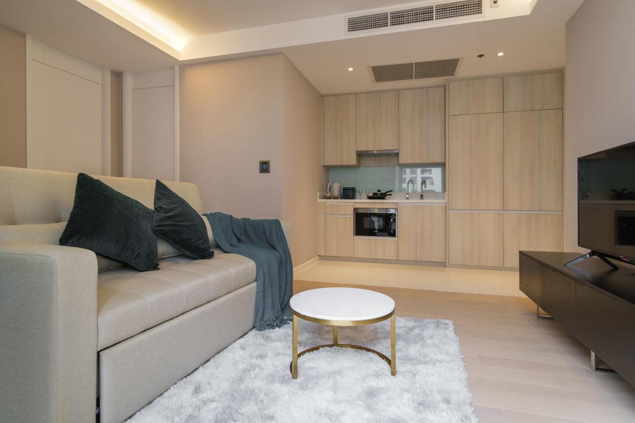Sukhumvit 11#Luxury#Pool#Gym#Bts Nana&Mrt Sukhumvit#1Br#Max4Ppl Lägenhet Bangkok Exteriör bild
