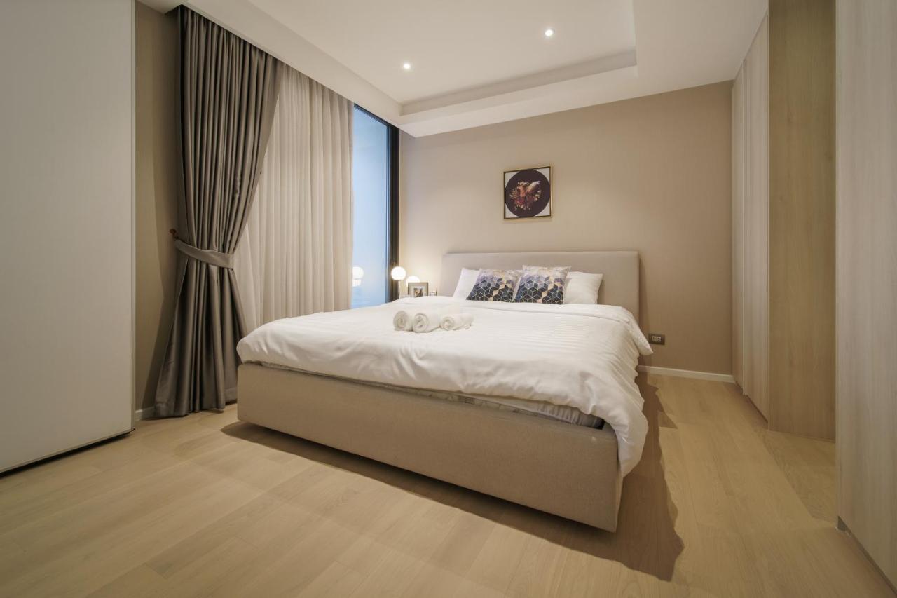 Sukhumvit 11#Luxury#Pool#Gym#Bts Nana&Mrt Sukhumvit#1Br#Max4Ppl Lägenhet Bangkok Exteriör bild